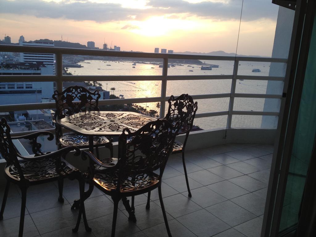 Triple Room with Sea View
