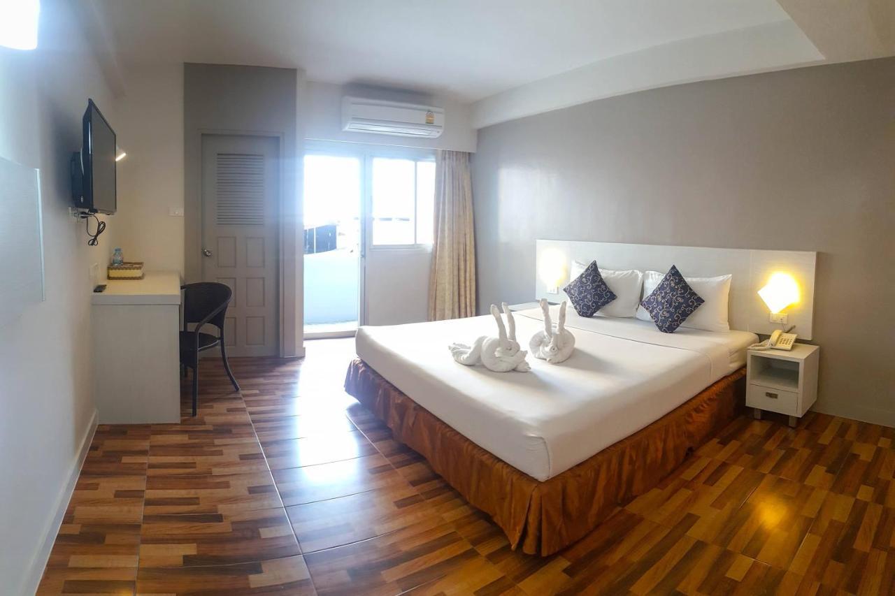 Superior King Room