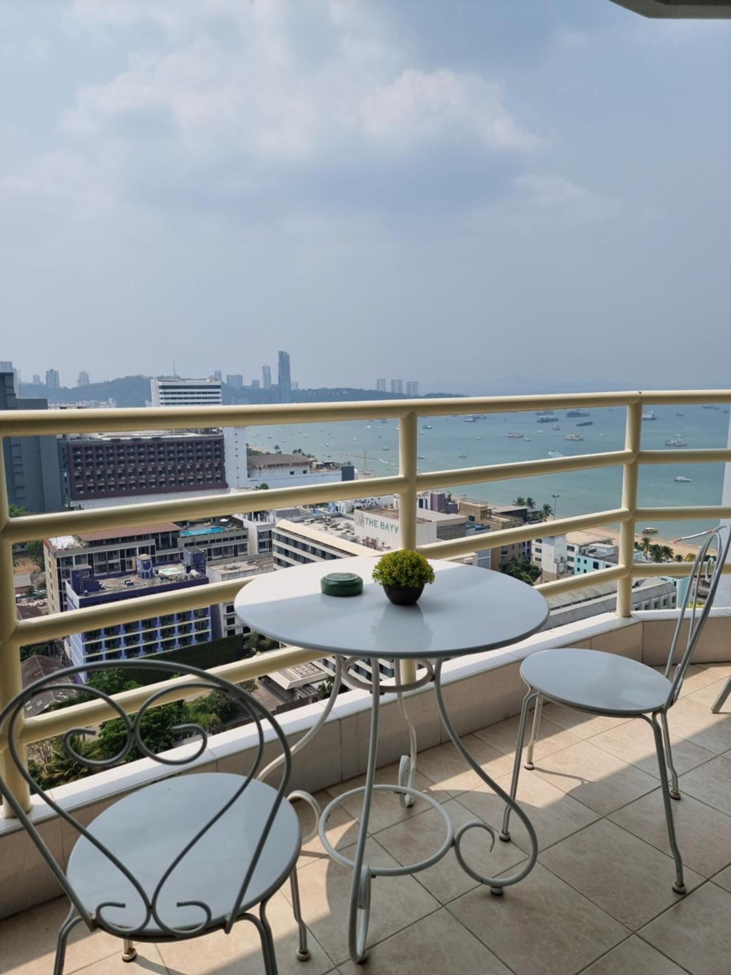 Studio Ocean View