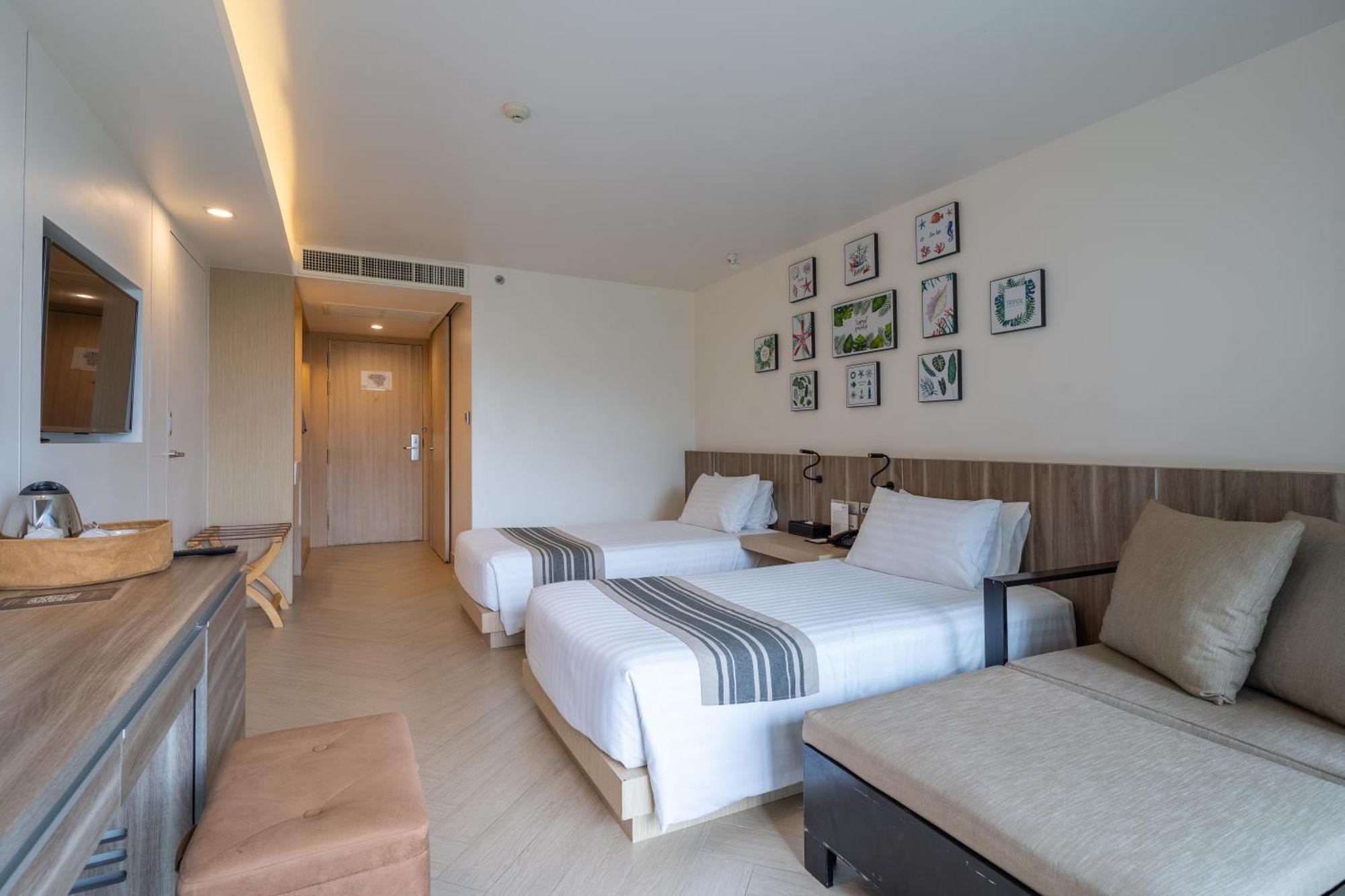 Superior Twin Room