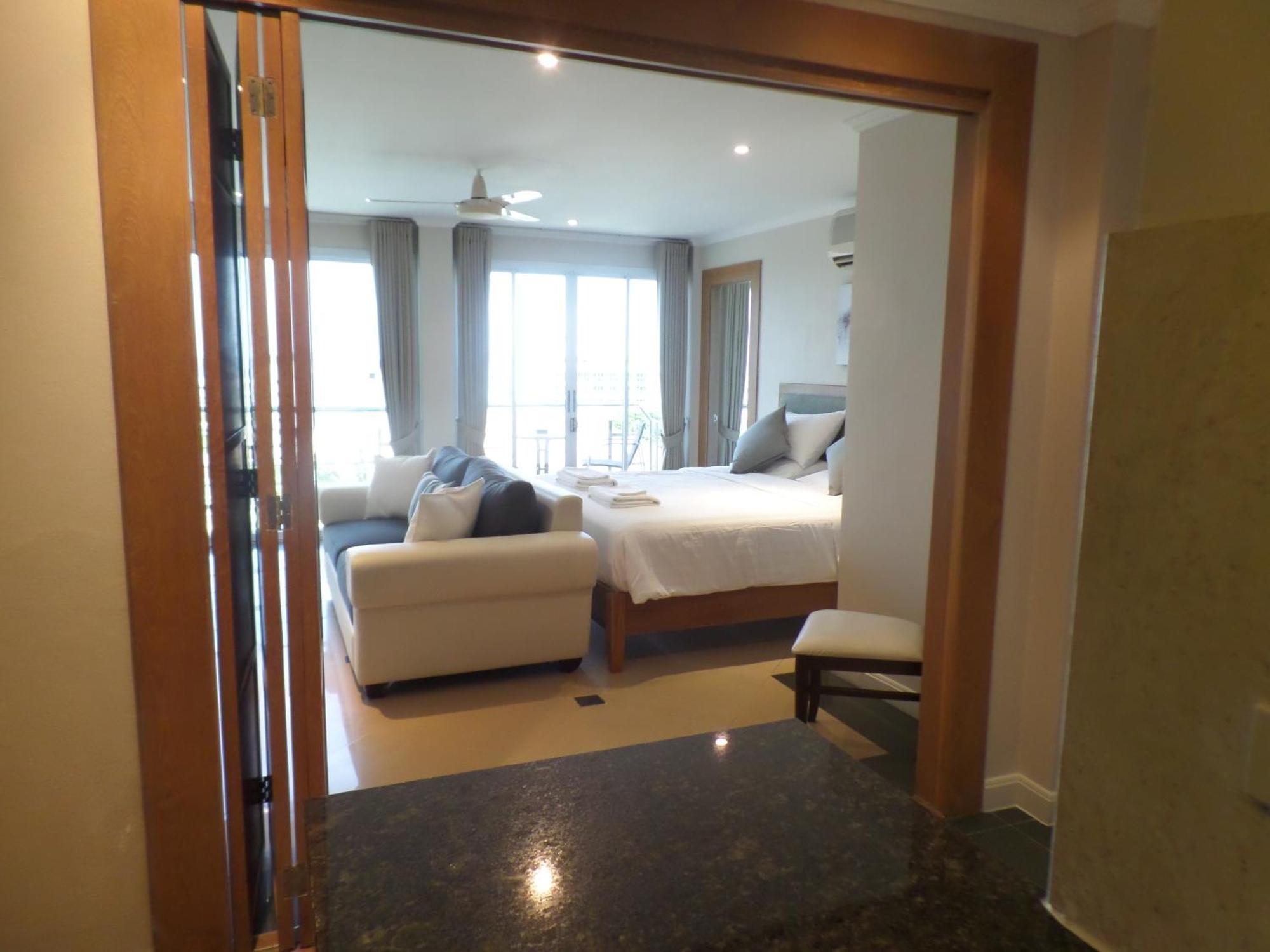 Studio Sea View