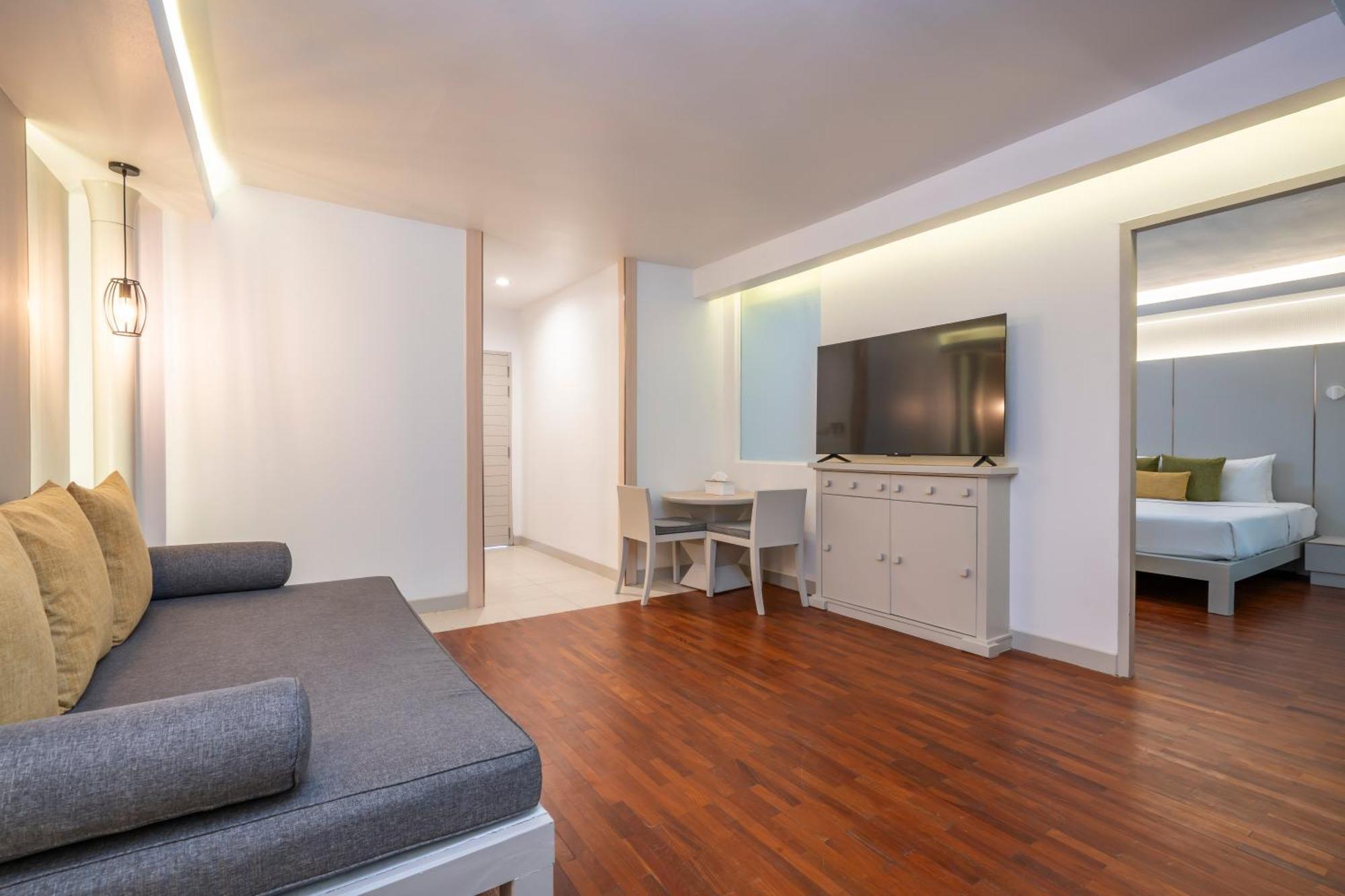 Studio Suite
