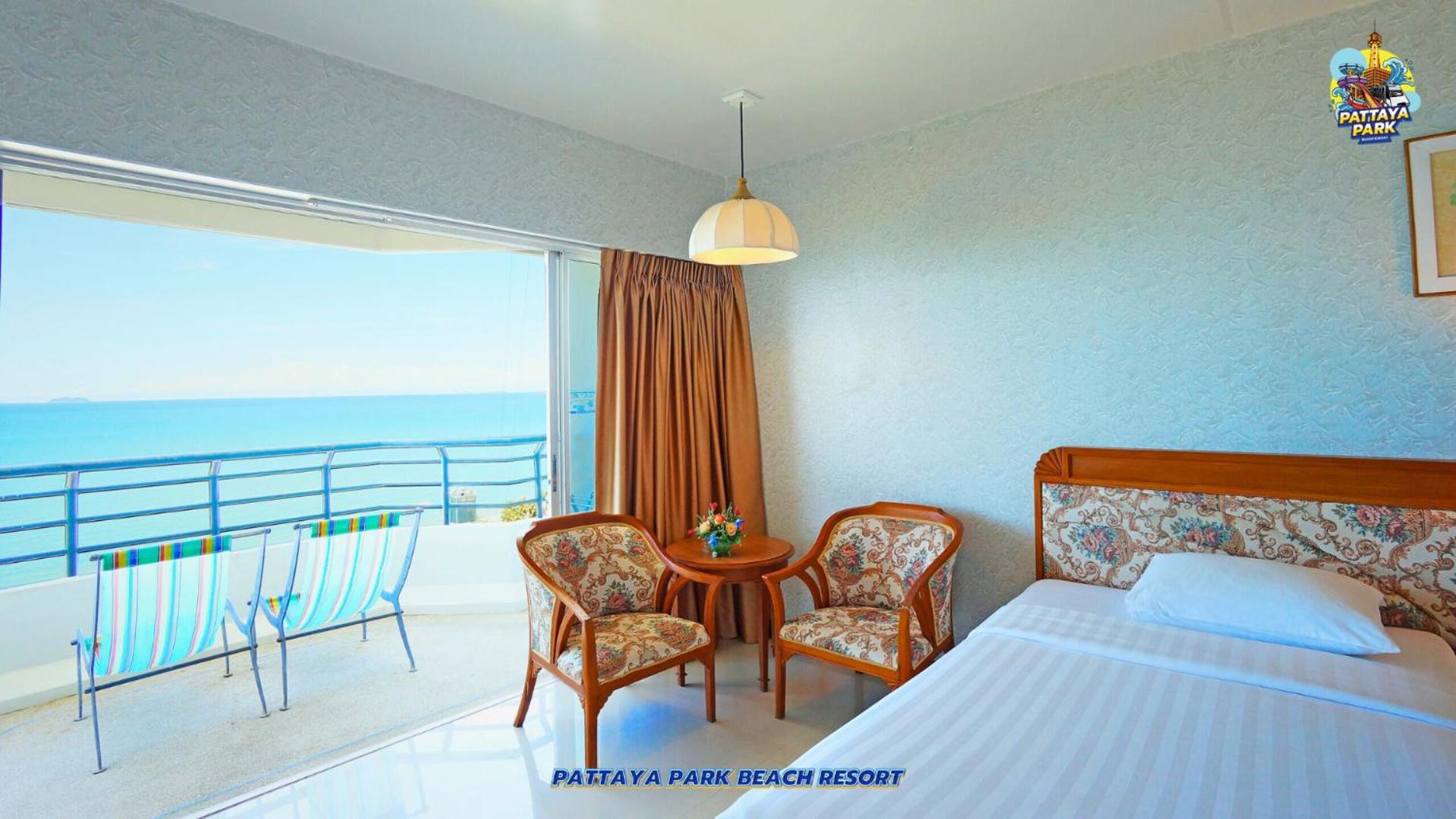Deluxe Sea View Tower Wing with Water Park Access