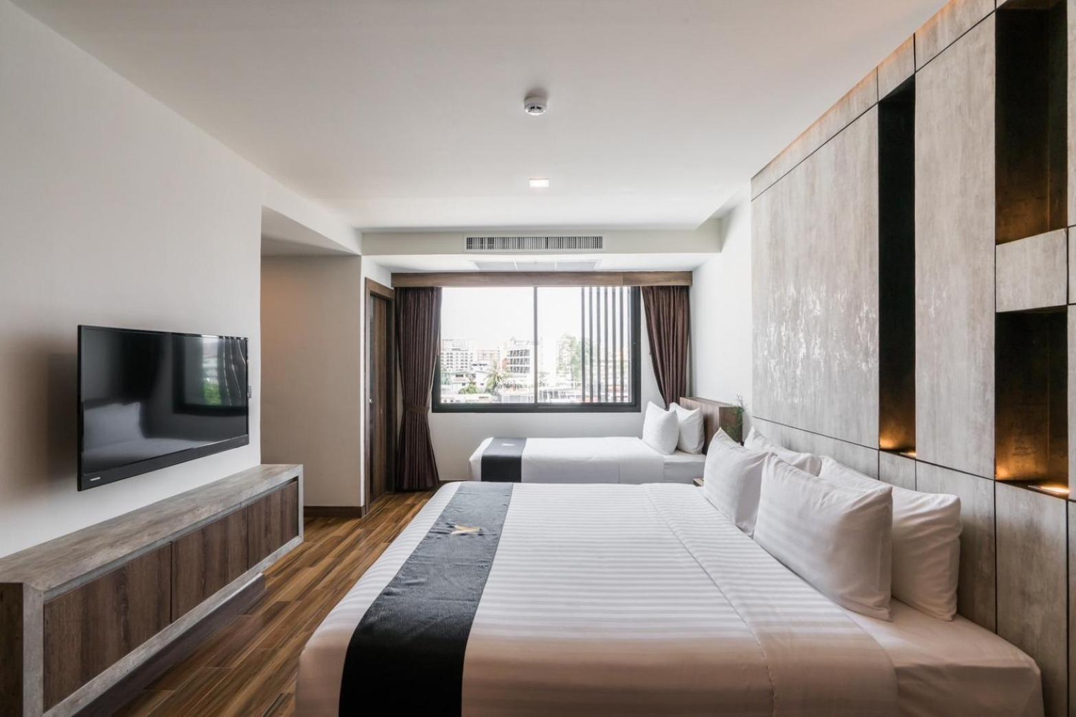Superior Triple Room
