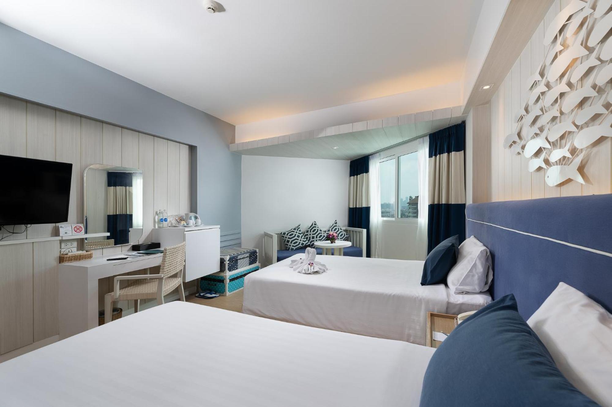 Superior Twin Room Jomtien Wing