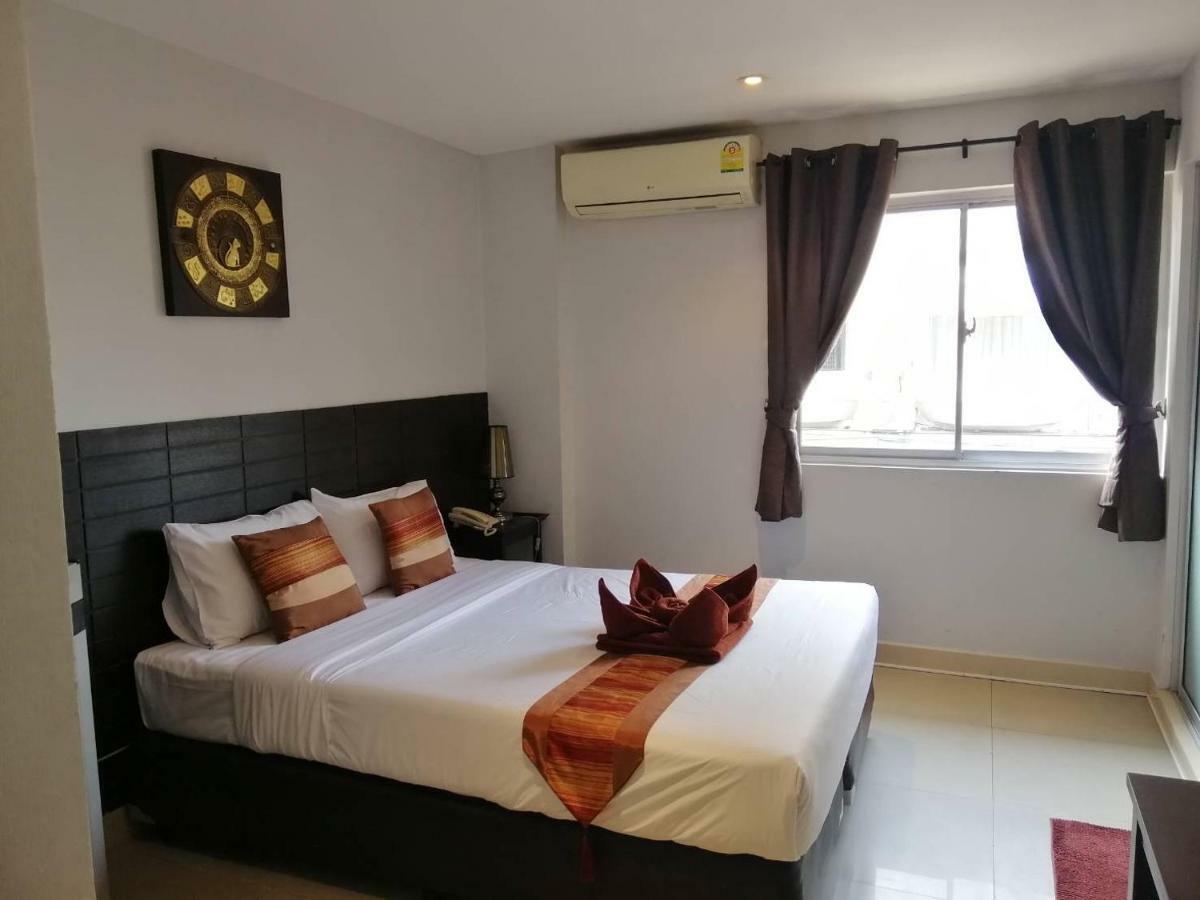 Deluxe Double Room Side Sea View