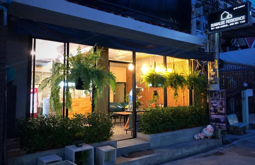 Sumalee Residence-1