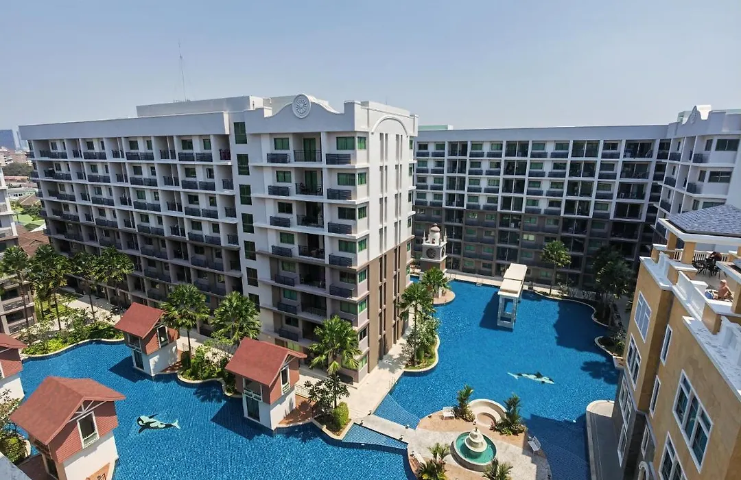Arcadia Beach Continen-1