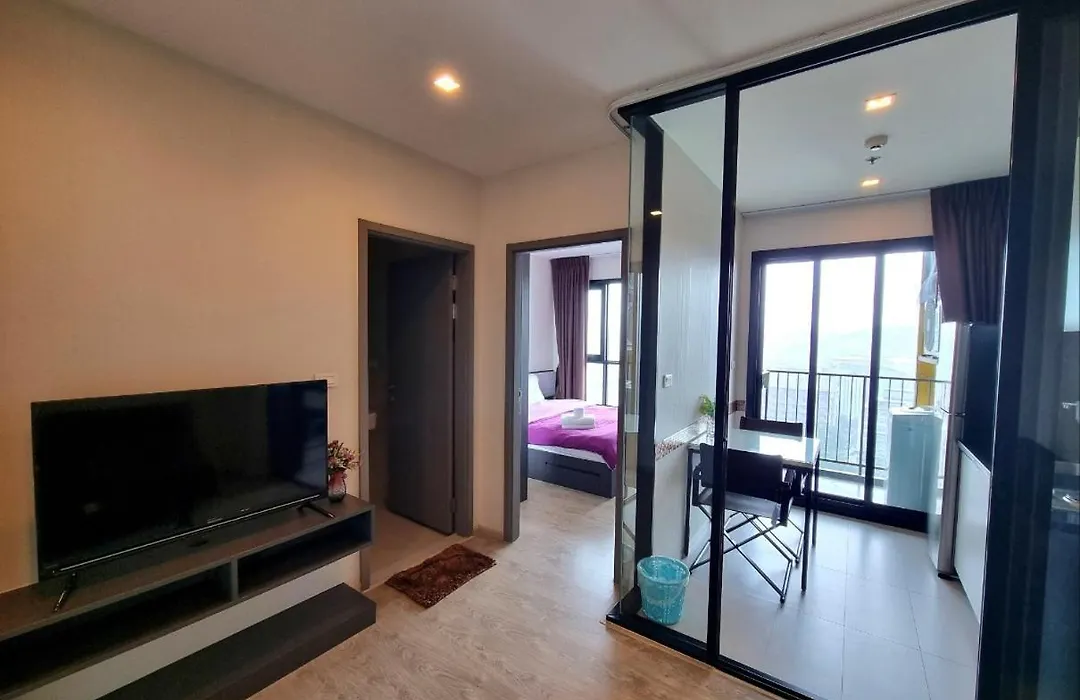 The Base Condo Center Of Pattaya Rooftop Swimming Pool-1