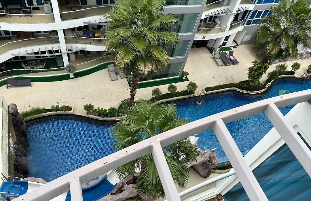Grand Avenue Residence Condominium-1