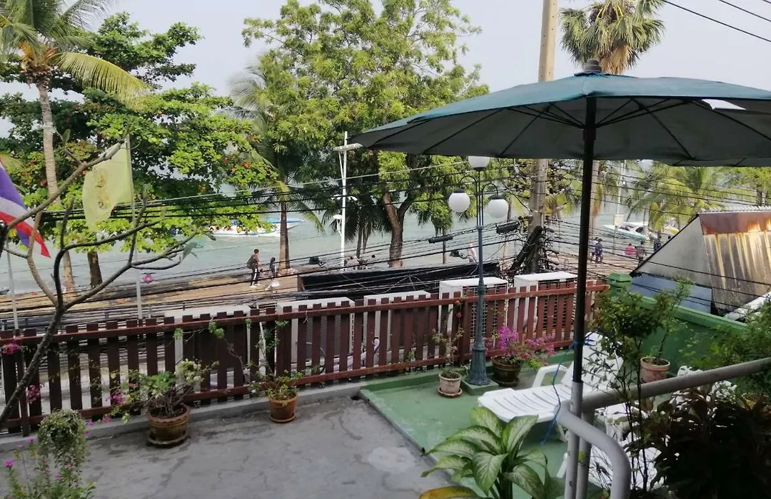 Montana Court Pattaya-1