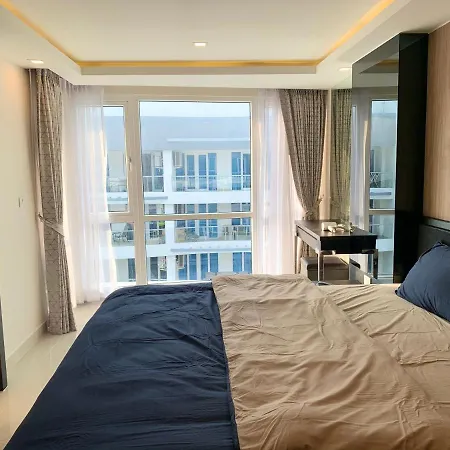 Apartment At Soi Buakhao 15 By Grand Ave A-3