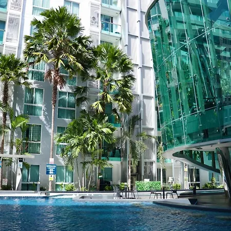 City Center Residence & Hot Hot Hot-2