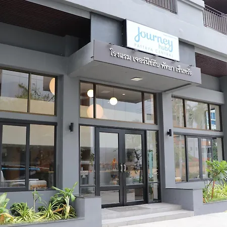 Journeyhub Pattaya Central-2