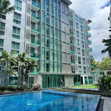 City Center Residence & Hot Hot Hot-2