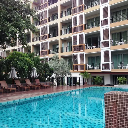 August Suites-3