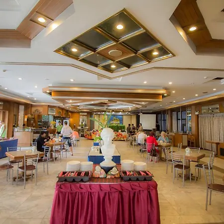 Grand Sole Pattaya Beach Hotel-2