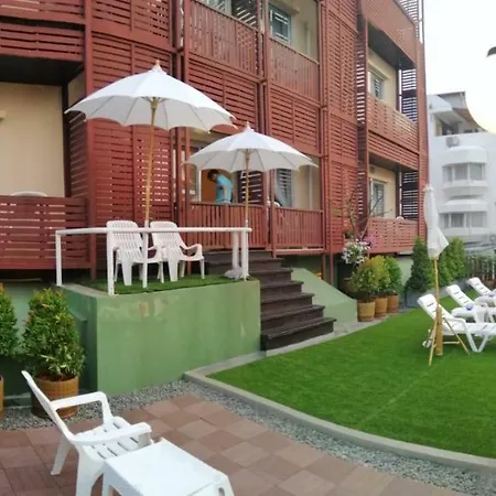 Montana Court Pattaya-3