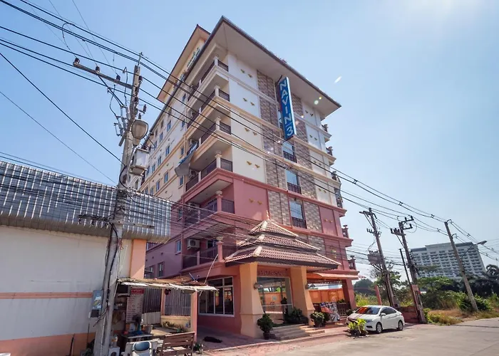 Reddoorz Navin Mansion 3 Pattaya