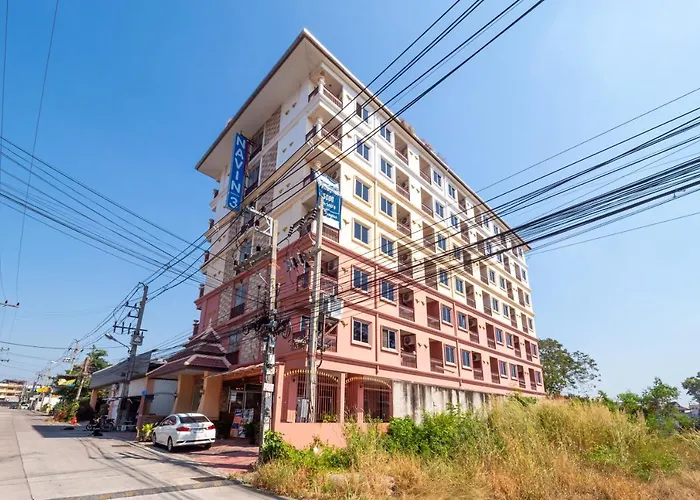 Reddoorz Navin Mansion 3 Pattaya