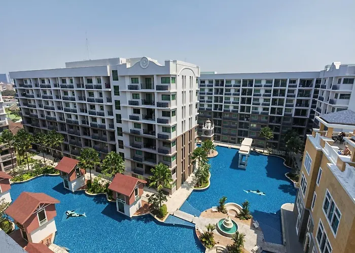 Arcadia Beach Continen Pattaya, Thailand