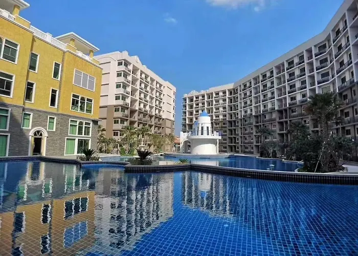 Arcadia Beach Continen