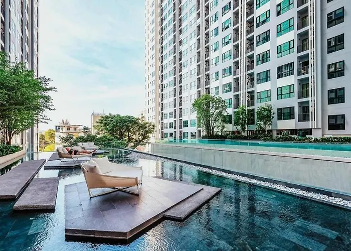 Best Pool With 360 View Of Pattaya & Best Location