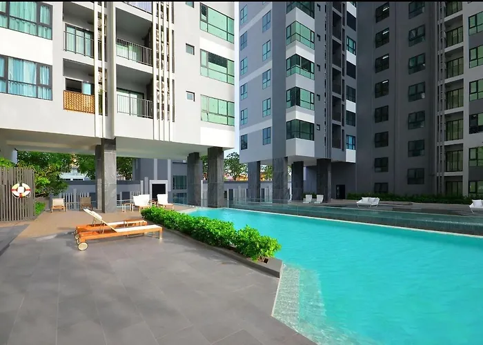 The Base Central Pattaya
