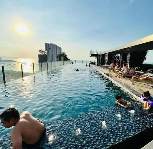 Central Pattaya & Infinity Pool Best Of Pattaya