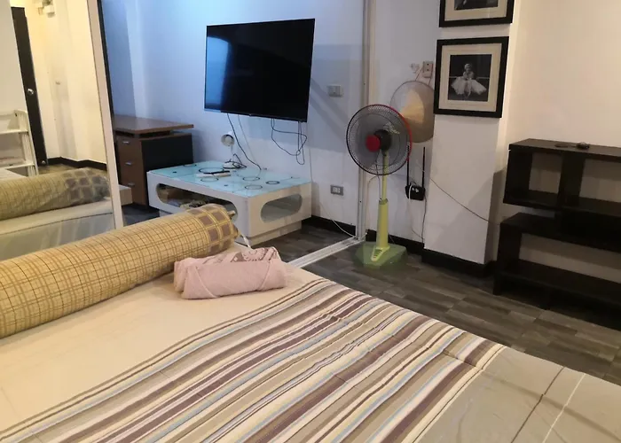Jomtien Hill Resort Pratamnak Pattaya, Thailand