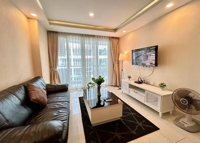 Grand Avenue Residence Condominium