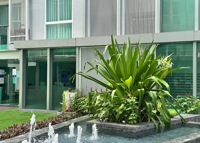 City Center Residence & Hot Hot Hot