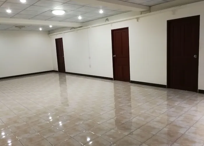 Soi 5 Apartment
