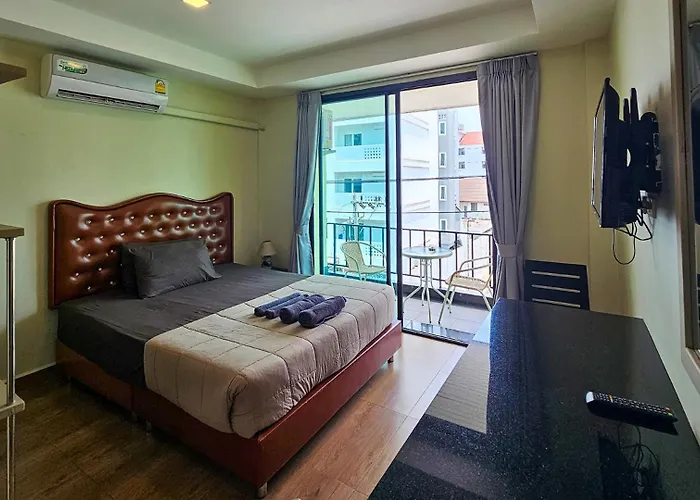 Smyrna Apartment Pattaya, Thailand