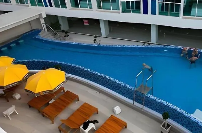 R-Con Blue Ocean Hotel