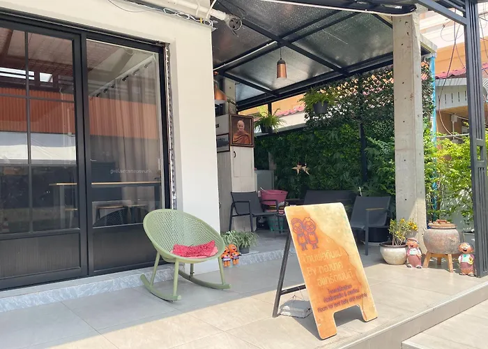 Dad N Mom'S House By Thongnak Apartment