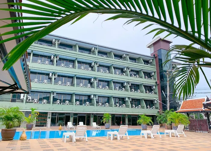 Suppamitr Villa Hotel