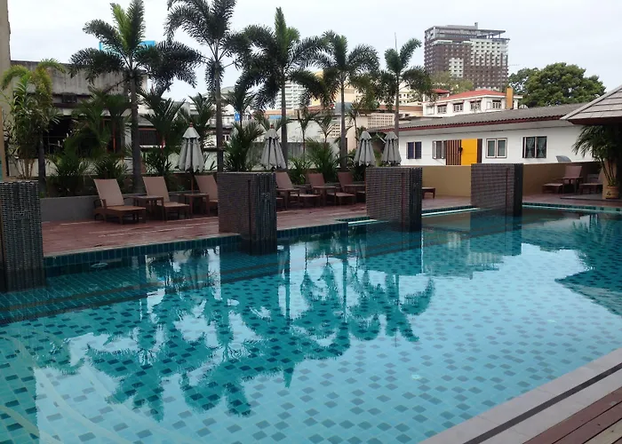August Suites