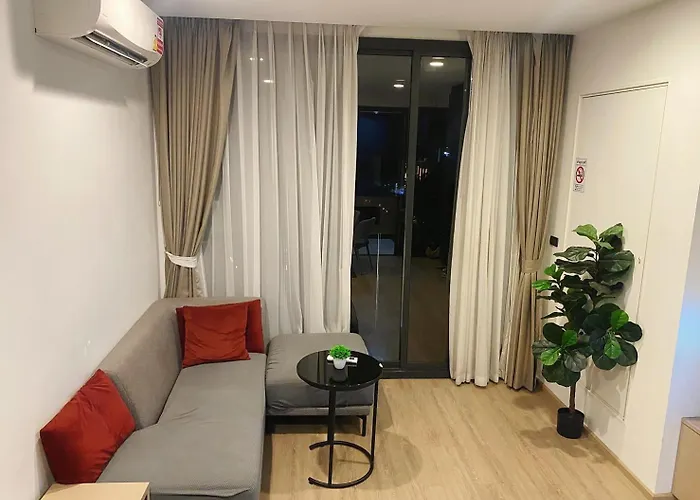 Edge Central Pattaya Vip Condo